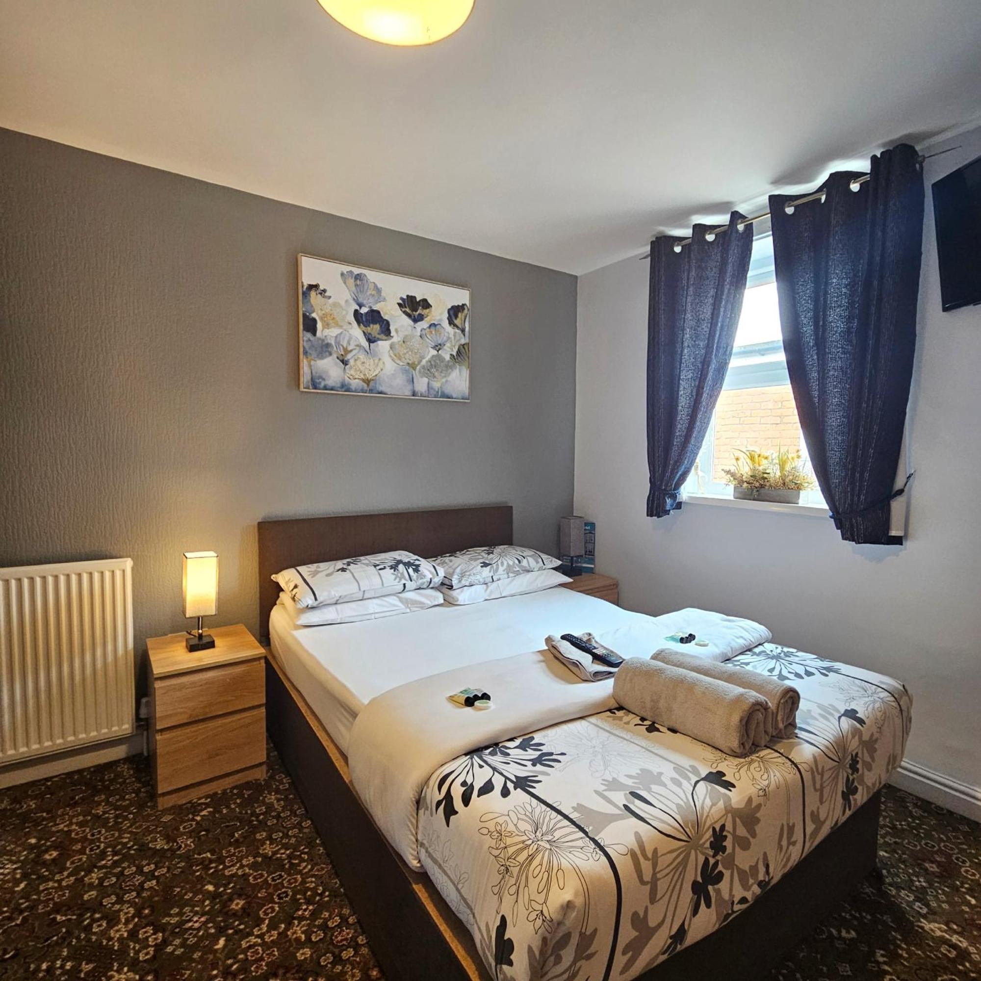 Denville Hotel Blackpool Exteriör bild